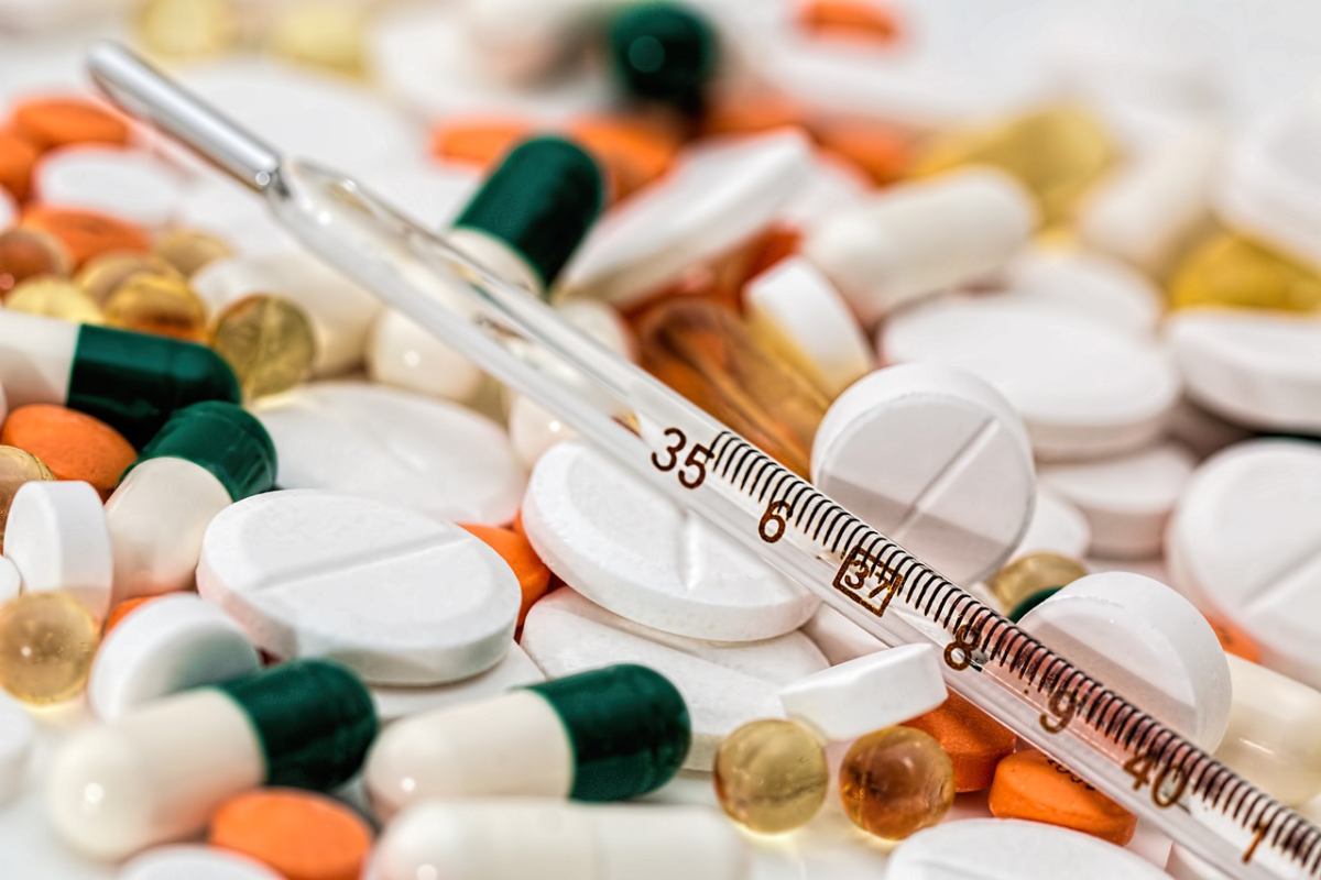 FORNECIMENTO DE MEDICAMENTO DE ALTO CUSTO PELO PLANO DE SAÚDE: ENTENDA SEUS DIREITOS